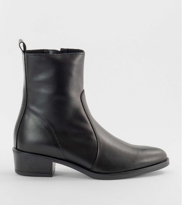 Botín Botticelli 1418 Negro.