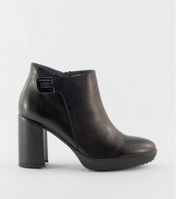 Botín Stone 214500 negro.