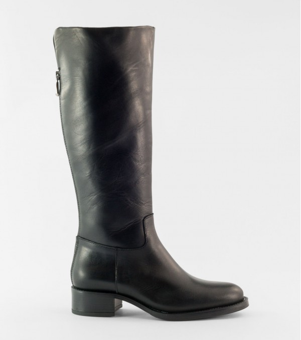 Bota Alpe 4235 Negro.