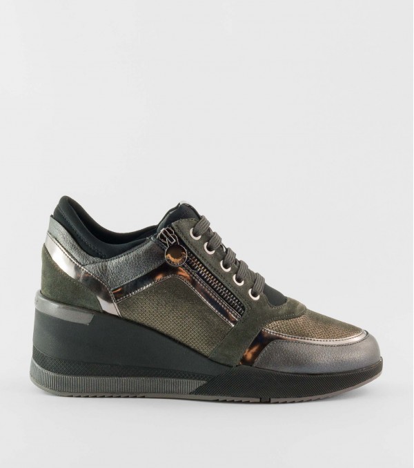 Deportivo Stone 215005 marrón.