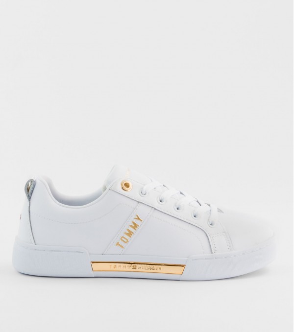 Deportivo Tommy Hilfiger...