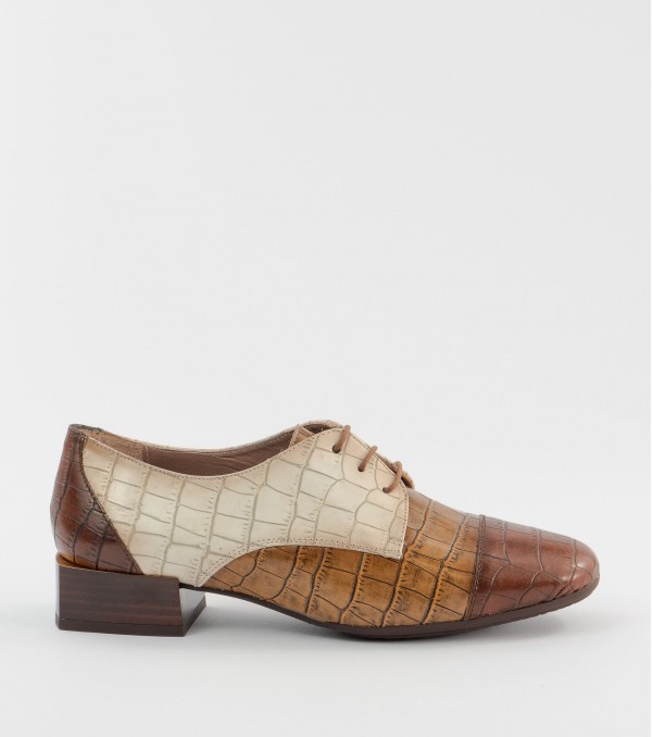 Blucher Hispanitas HI00828...