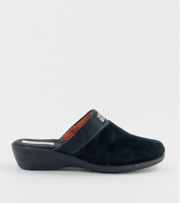 Zapatilla de casa 8903-140...